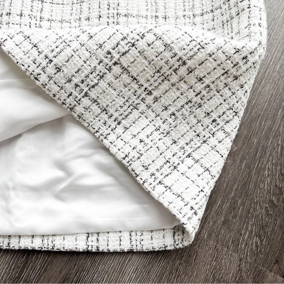 Guess white tweed/boucle mini skirt - Picture 11 of 13